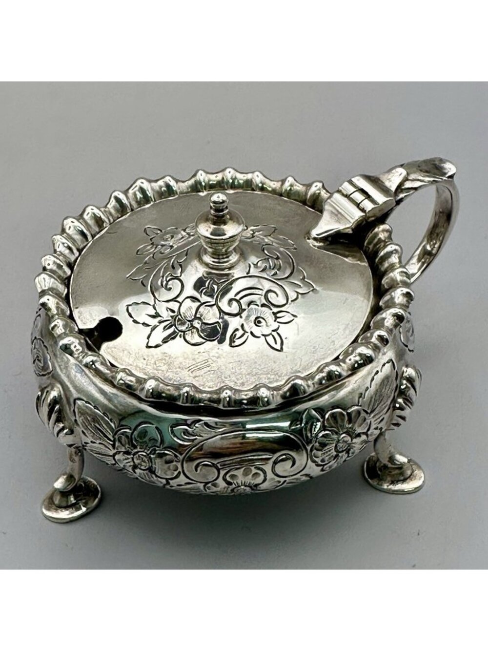 Charles S Green & Co Ltd Mustard Pot Hinged Lid Birmingham 1929 Sterling Silver